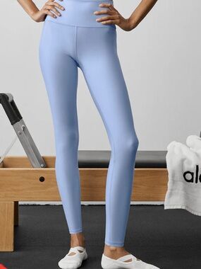 ALO 7/8 High-Waist Airlift Yoga High-Rise Light Blue Performance Leggings
